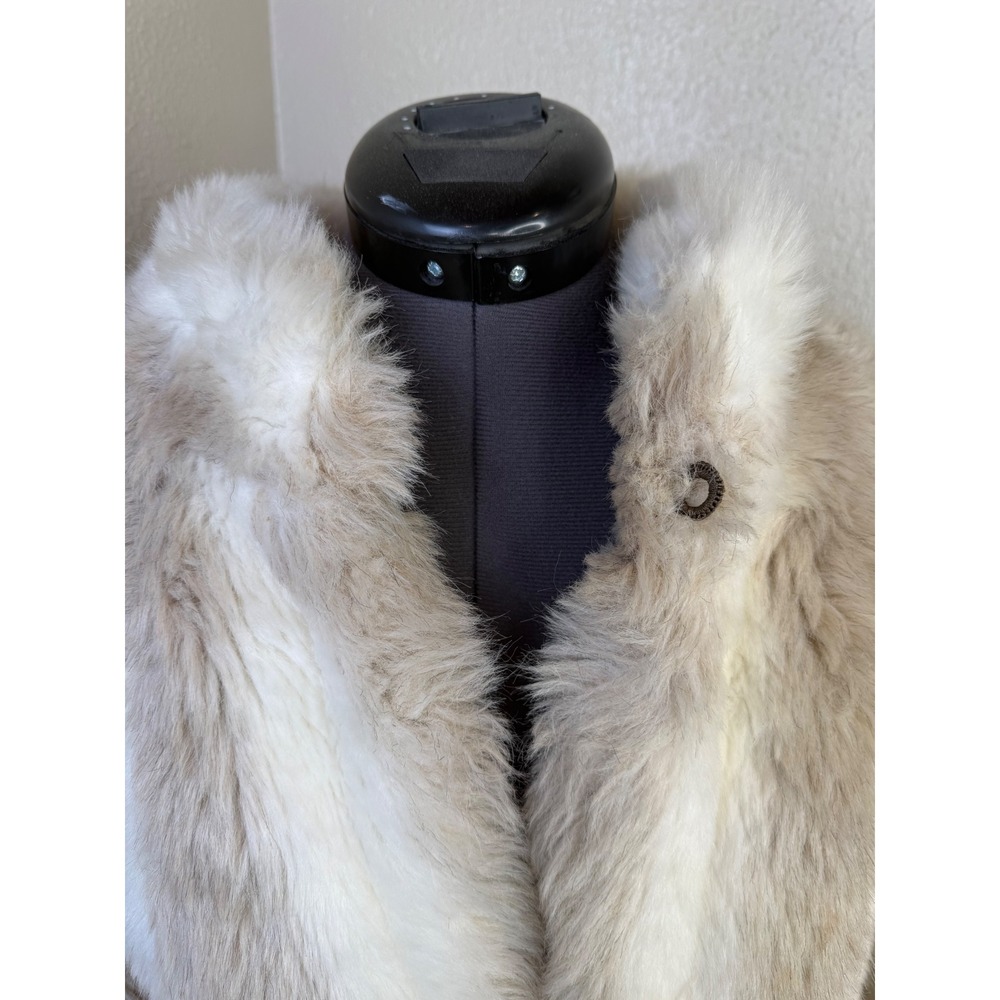 Vintage 1960's Country Pacer Faux Fur Coat Cream Tan Made in USA Oversized Plush - Picture 2 of 10